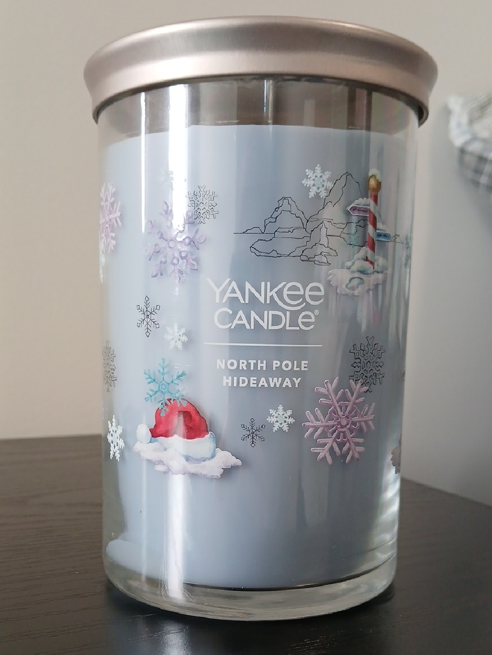 ❤️Yankee Candle Double Wick Candle "North Pole Hideaway"